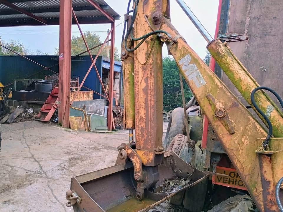 Démontage de Massey Ferguson 50 HX