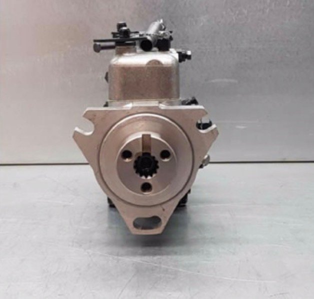 POMPE A INJECTION RENAULT 551 – 551 4S – 556 NEUVE