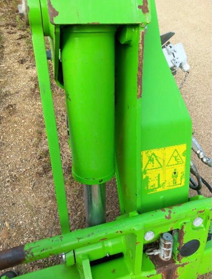 Vérin pour MERLO P38.10