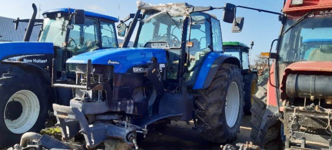 Attelage pour NEW-HOLLAND TM 135 NEW-HOLLAND TM 135 En stock.