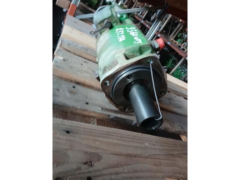 Moteur hydrostatique pour JOHN-DEERE 9560 WTS