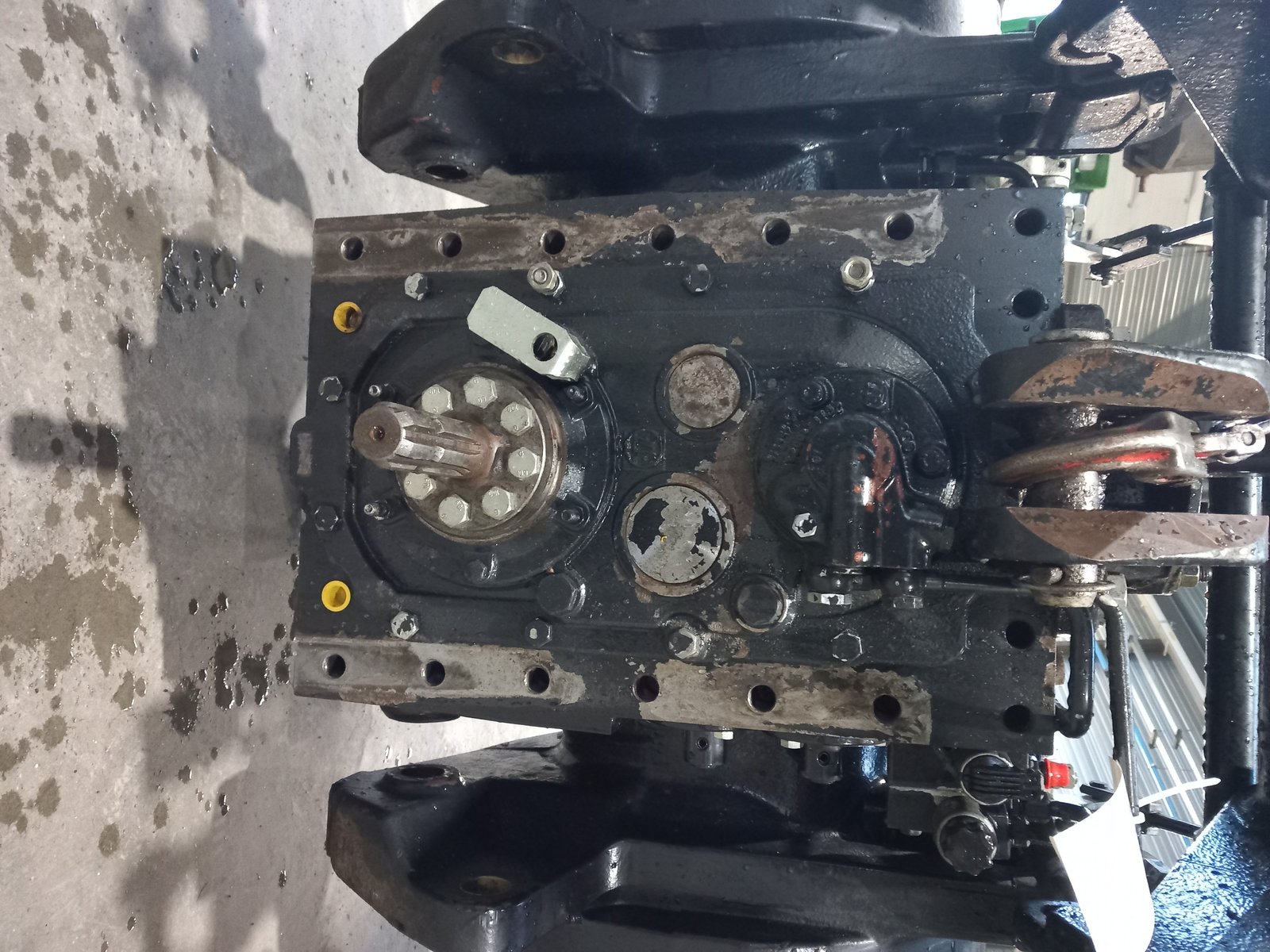 Pont arrière complet pour DEUTZ FAHR 6150