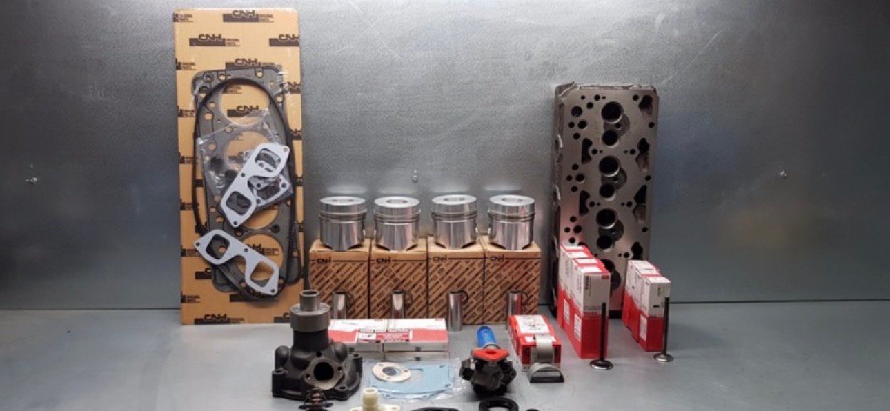MOTEUR FIAT 680 DTH TYPE 8045.02 4 CYLINDRES ENTIEREMENT REFAIT A NEUF