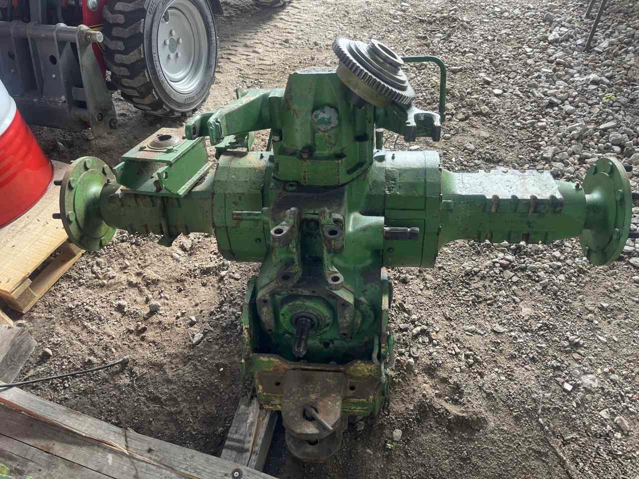 couvercle de relevage Hydraulique complet avec cylindre pour Model John Deere 3030-3130-3040-3140.